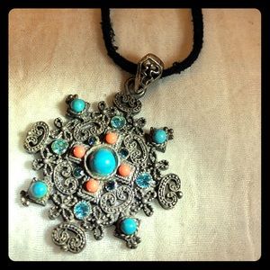 Vintage Forever 21 necklace